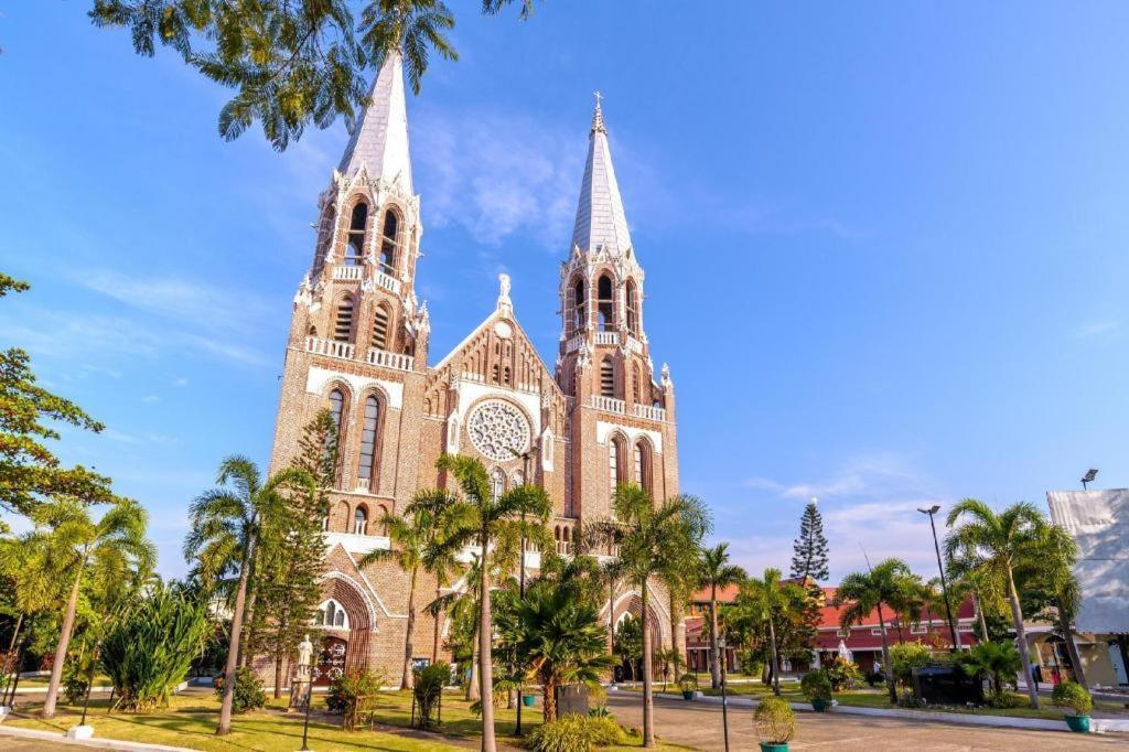 Urban Hotel Yangon